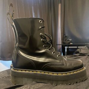 Barely used like new DR Martens